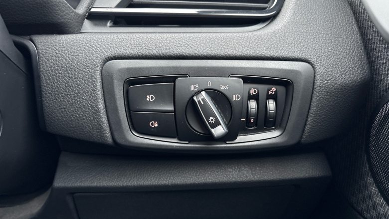 BMW 2 Series 218i SE 5dr Petrol Estate